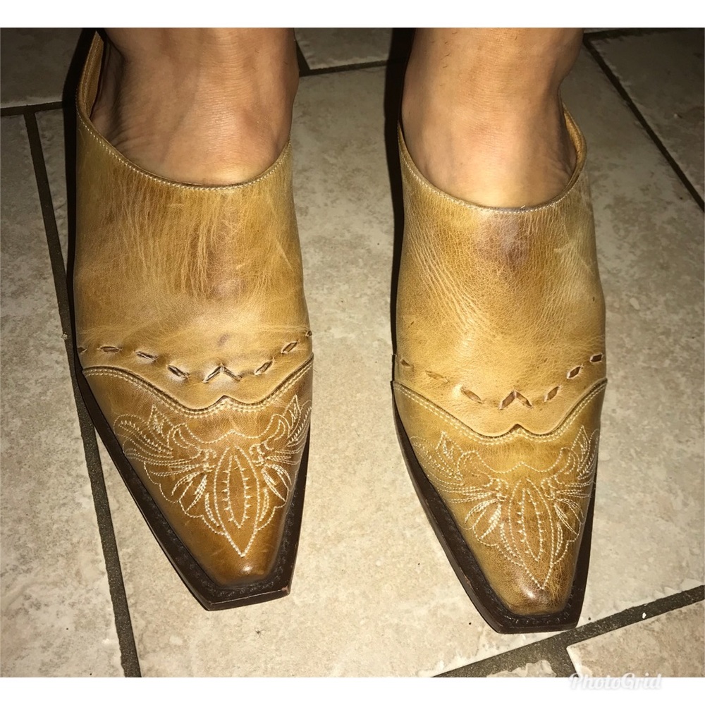 CHARLIE HORSE LEATHER CLUG COWBOY BOOTS SIZE 8